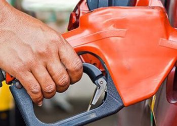 Consumidor paga mais imposto no Brasil que a indústria do petróleo e gás