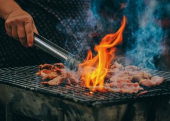 Modelo atual de produção de alimentos esgota o Planeta, aponta Relatório Científico
