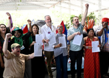 Marina Silva alerta: “Estamos há 30 anos atrasados e agora temos pressa” na COP 30