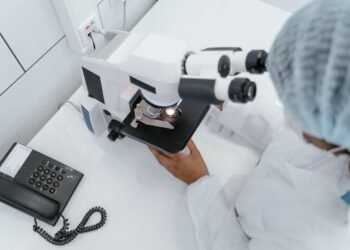 Nova política fortalece indústria da saúde e busca reduzir dependência tecnológica do Brasil